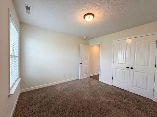 2919 Ronstadt Dr, Christiana, TN 37037