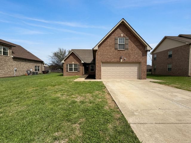 2919 Ronstadt Dr, Christiana, TN 37037