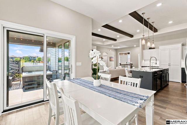10215 Pintail Drive, Papillion, NE 68046