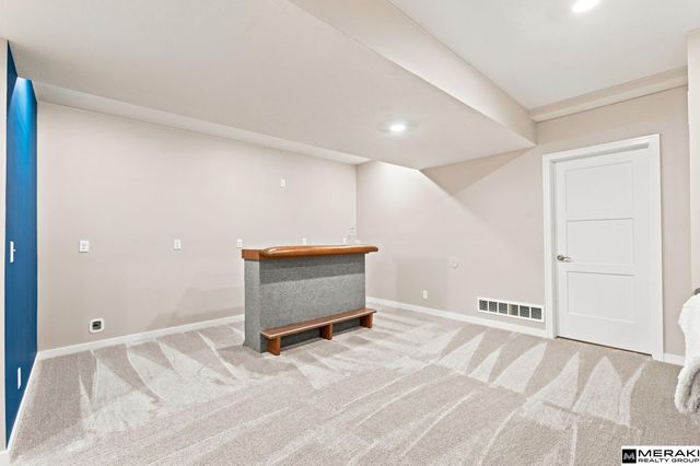 10215 Pintail Drive, Papillion, NE 68046