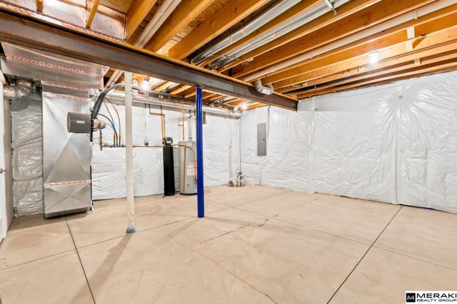 10215 Pintail Drive, Papillion, NE 68046