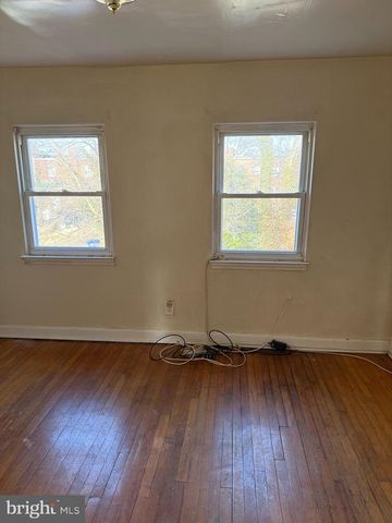 824 GLENWOOD AVE, Baltimore, MD 21212
