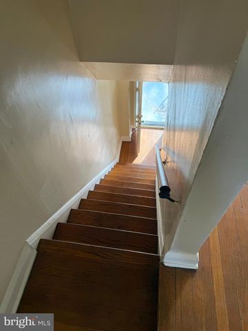 824 GLENWOOD AVE, Baltimore, MD 21212