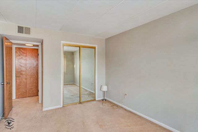 2900 Maple Avenue 22A, Downers Grove, IL 60515