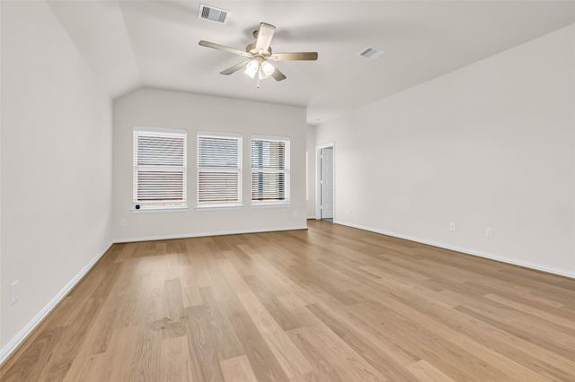 19419 Valletta Green Drive, Hockley, TX 77447