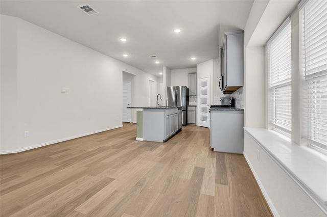 19419 Valletta Green Drive, Hockley, TX 77447