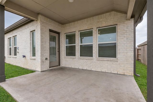 19419 Valletta Green Drive, Hockley, TX 77447