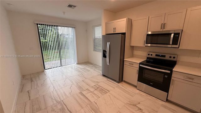 1684 SE 7th Ct 1684, Homestead, FL 33033