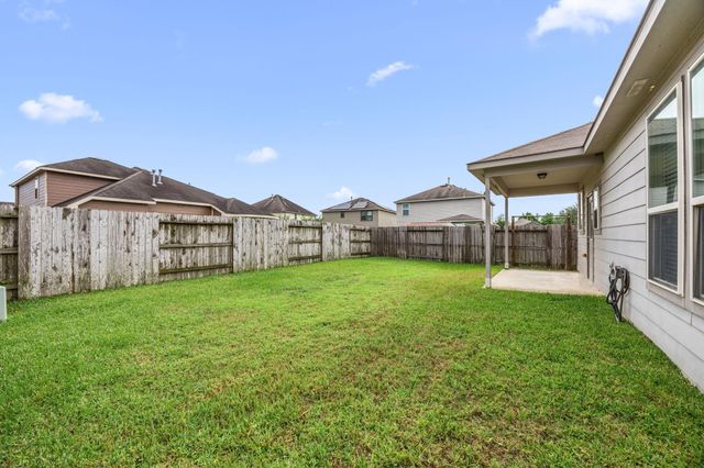 19615 Blue Pine Circle, Cypress, TX 77429