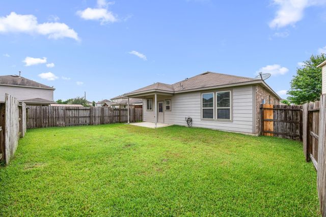 19615 Blue Pine Circle, Cypress, TX 77429