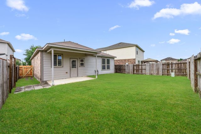 19615 Blue Pine Circle, Cypress, TX 77429