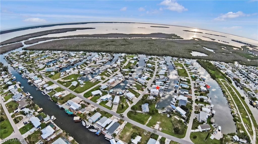 3828 Coconut DR, St James City, FL 33956