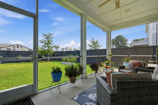 130 Medford Street, Summerville, SC 29486