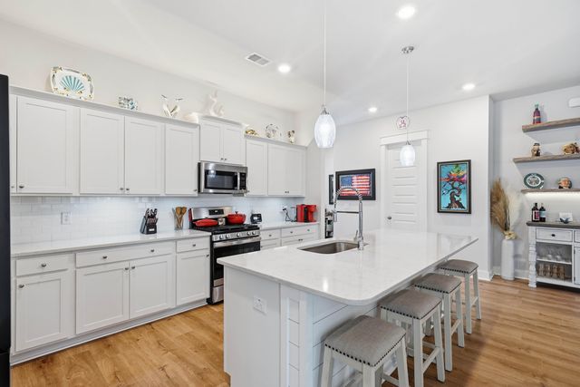 130 Medford Street, Summerville, SC 29486