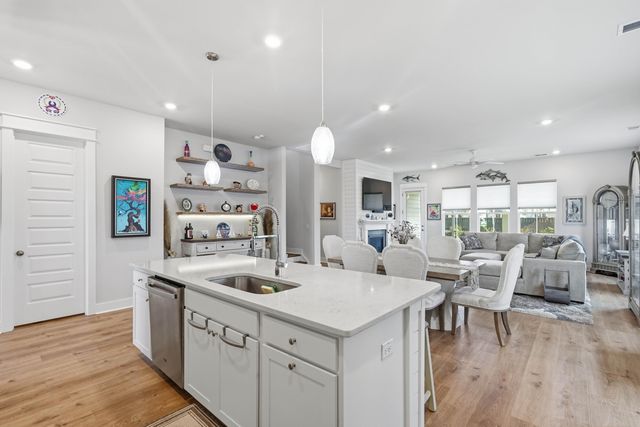 130 Medford Street, Summerville, SC 29486