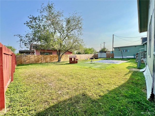 512 W 10th Street, Mercedes, TX 78570