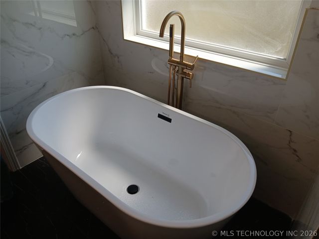 225 E Seminole Place, Tulsa, OK 74110