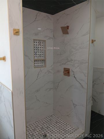 225 E Seminole Place, Tulsa, OK 74110