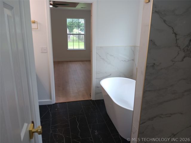 225 E Seminole Place, Tulsa, OK 74110