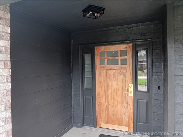 225 E Seminole Place, Tulsa, OK 74110