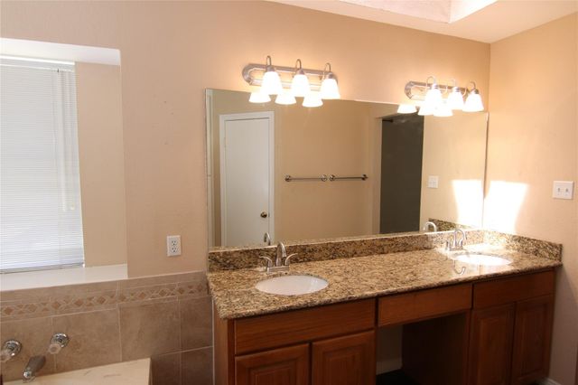 14423 Sandalfoot Street, Houston, TX 77095