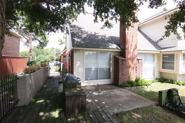 14423 Sandalfoot Street, Houston, TX 77095