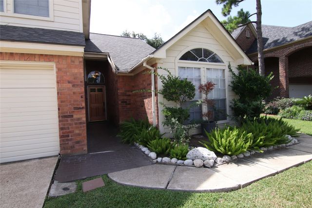 14423 Sandalfoot Street, Houston, TX 77095