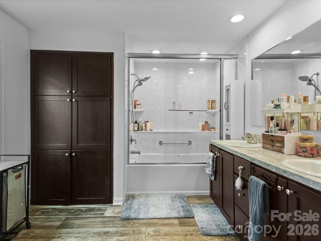 119 Titleist Drive, Statesville, NC 28677