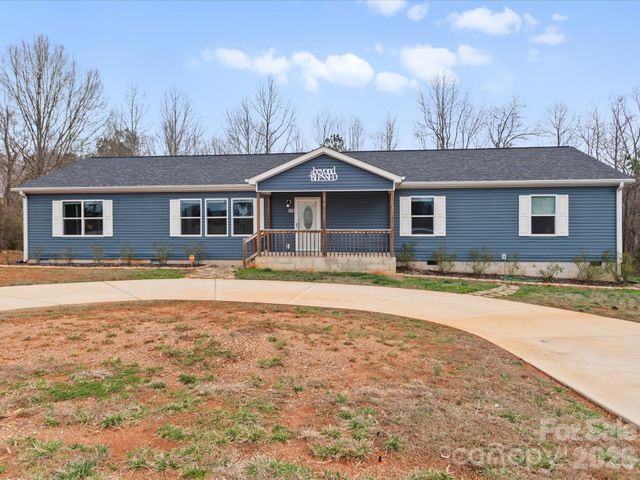 119 Titleist Drive, Statesville, NC 28677