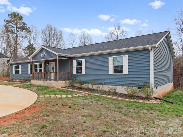 119 Titleist Drive, Statesville, NC 28677