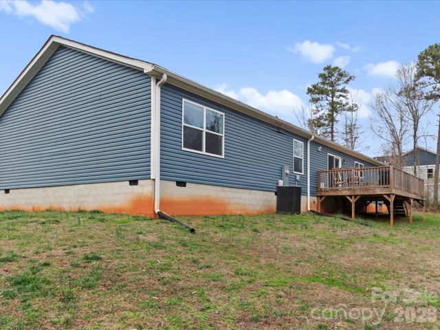 119 Titleist Drive, Statesville, NC 28677