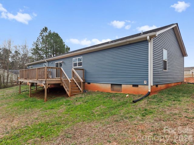 119 Titleist Drive, Statesville, NC 28677
