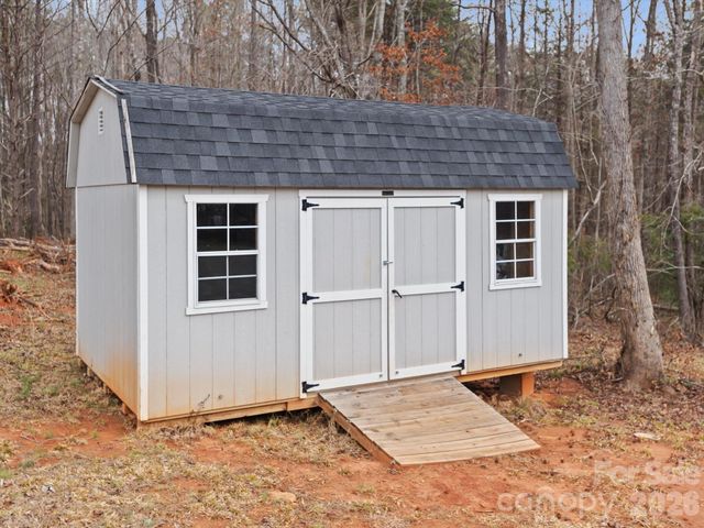 119 Titleist Drive, Statesville, NC 28677