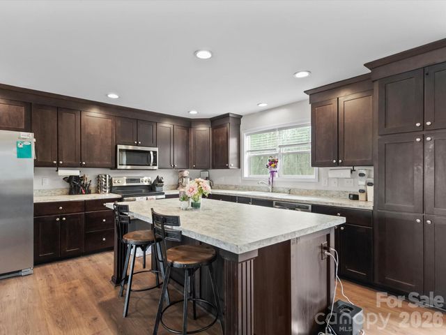 119 Titleist Drive, Statesville, NC 28677