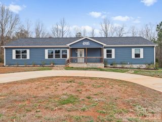 119 Titleist Drive, Statesville, NC 28677
