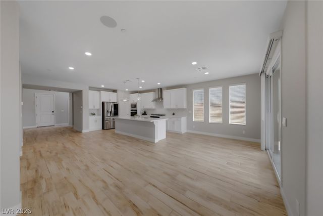 445 Winter Dove Avenue, Henderson, NV 89011