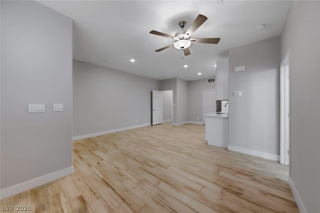 445 Winter Dove Avenue, Henderson, NV 89011