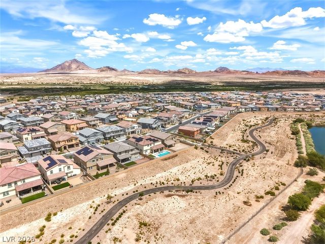 445 Winter Dove Avenue, Henderson, NV 89011