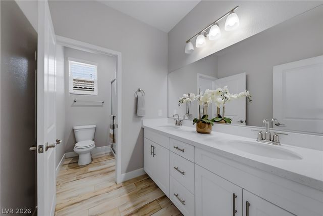 445 Winter Dove Avenue, Henderson, NV 89011