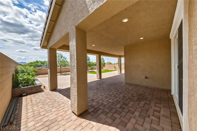 445 Winter Dove Avenue, Henderson, NV 89011