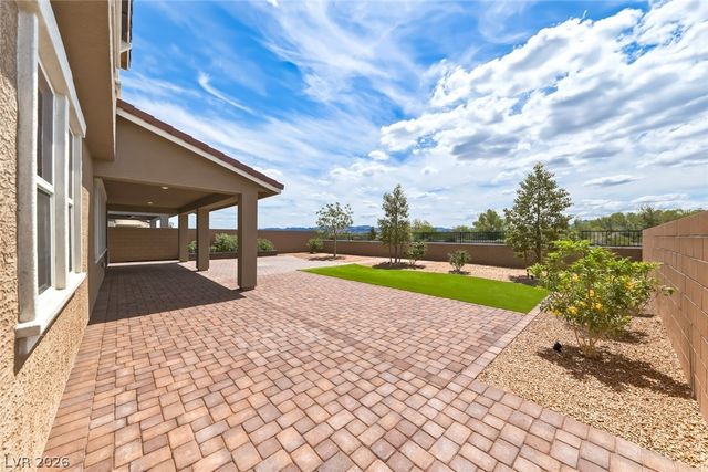 445 Winter Dove Avenue, Henderson, NV 89011