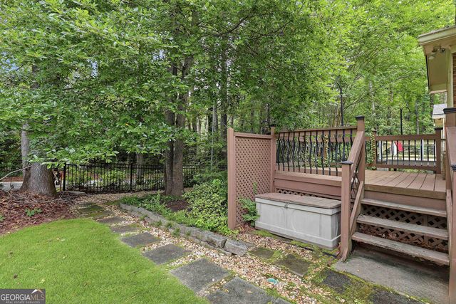 23 Dover Trail, Peachtree City, GA 30269