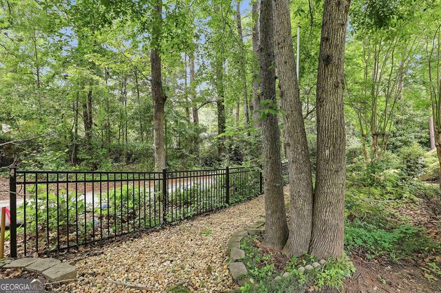 23 Dover Trail, Peachtree City, GA 30269