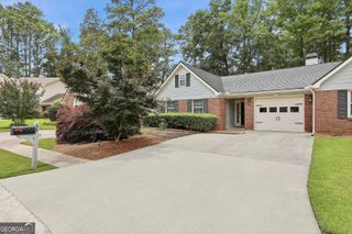 23 Dover Trail, Peachtree City, GA 30269