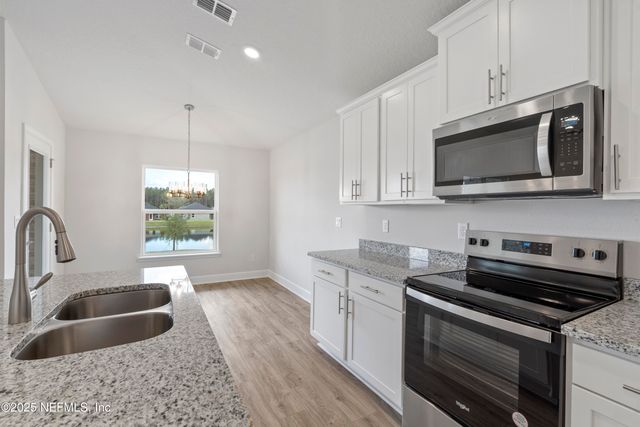 3386 MEADOW RIDGE Place, Green Cove Springs, FL 32043