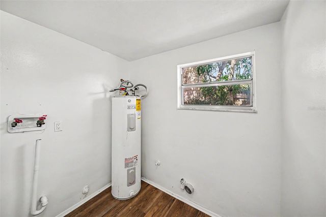 5301 82ND AVENUE N, Pinellas Park, FL 33781