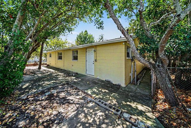 5301 82ND AVENUE N, Pinellas Park, FL 33781