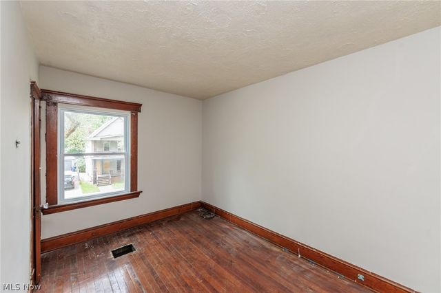 3879 W 21st Street, Cleveland, OH 44109