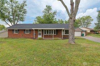 2841 Chinook Lane, Kettering, OH 45420