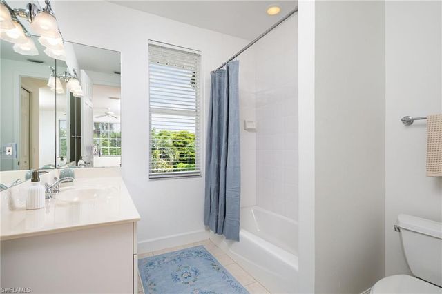 155 1st AVE S, Naples, FL 34102